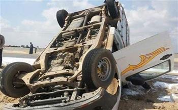   إصابة 25 شخصًا إثر انقلاب سيارة ربع نقل بصحراوي المنيا