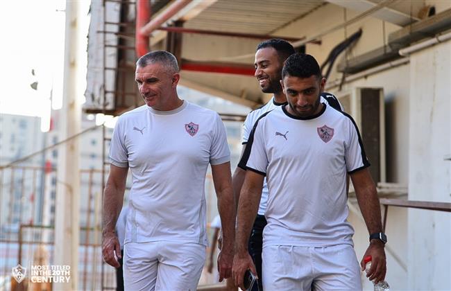 كارتيرون يتابع لقاء زمالك 2001 والبنك الأهلي بدوري الجمهورية