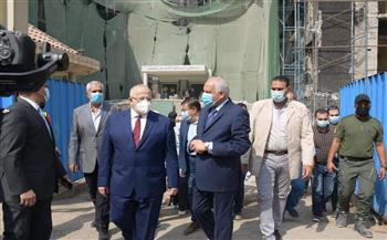   جولة تفقدية لمحافظ الجيزة ورئيس جامعة القاهرة بمستشفى ثابت الجامعي 