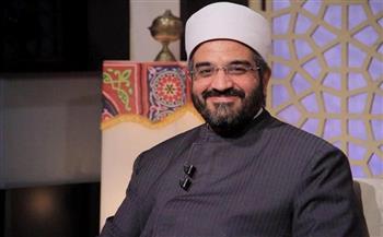 أمين الفتوى يوضح حكم الشرع فى هدايا المواسم 