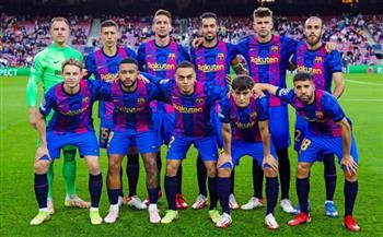 فاتي وديباي يقودان هجوم برشلونة ضد ريال مدريد في كلاسيكو الأرض