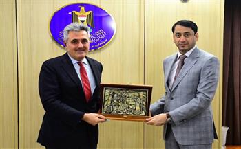   العراق تدعو الشركات الإيطالية للمساهمة في مشروع تطوير مدينة أور العراقية الأثرية