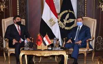   وزير الداخلية يستقبل نظيرة الالباني بالقاهرة 
