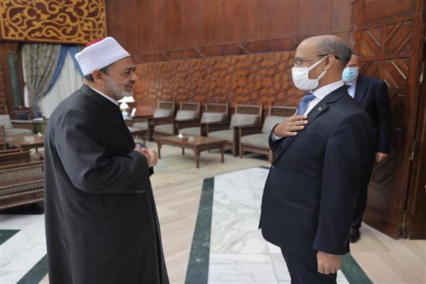 الإمام الأكبر: حريصون على تعزيز التعاون العلمي مع موريتانيا