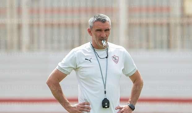 مران الزمالك.. كارتيرون يحفز اللاعبين قبل مواجهة إنبي