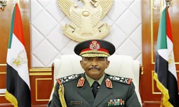    البرهان: التحريض على الفوضى من قوى سياسية دفعنا للقيام بما يحفظ السودان 