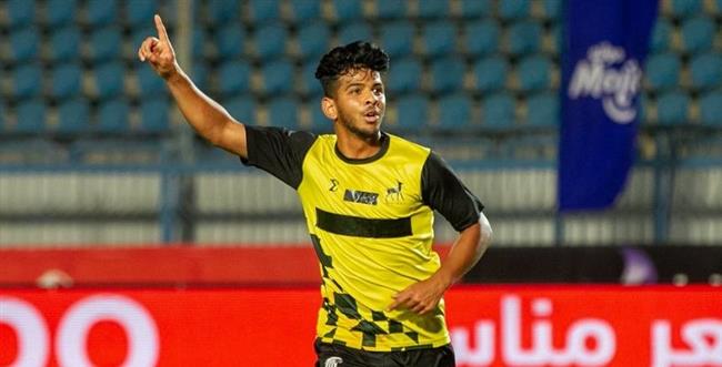 محمد هلال يحرز ثانى أهداف البنك الأهلى فى شباك الجيش 