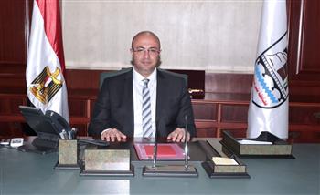   «غنيم» يُهنئ رئيس جامعة بني سويف بتعيينه رئيساً للجامعة لفترة ثانية