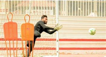  أوليفيرا يجتمع بأبو جبل على هامش مران الزمالك