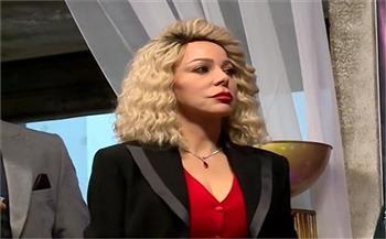 سوزان نجم الدين تعلن خطوبتها 