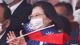 رئيسة تايوان تعترف  بوجود قوات أمريكية على أراضي الجزيرة