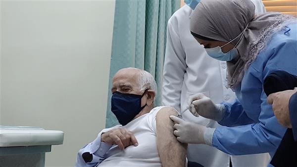 الأردن: إبعاد العمالة غير الحاصلة على تطعيمات كورونا