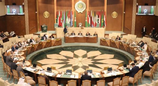 البرلمان العربي يدين التفجير الإرهابي الذي استهدف مطار عدن اليمني