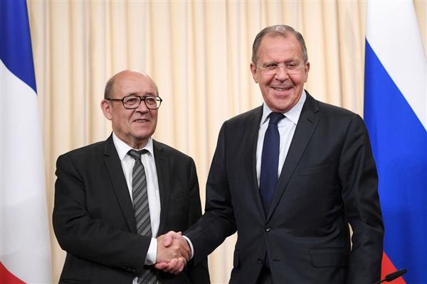 وزير الخارجية الروسي ونظيره الفرنسي يبحثان الوضع في جنوب شرق أوكرانيا