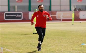 لجنة التخطيط الأهلى تطلب بقاء على معلول مع الفريق 