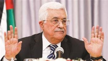   الرئيس الفلسطيني يقرر تنكيس علم بلاده في نوفمبر من كل عام