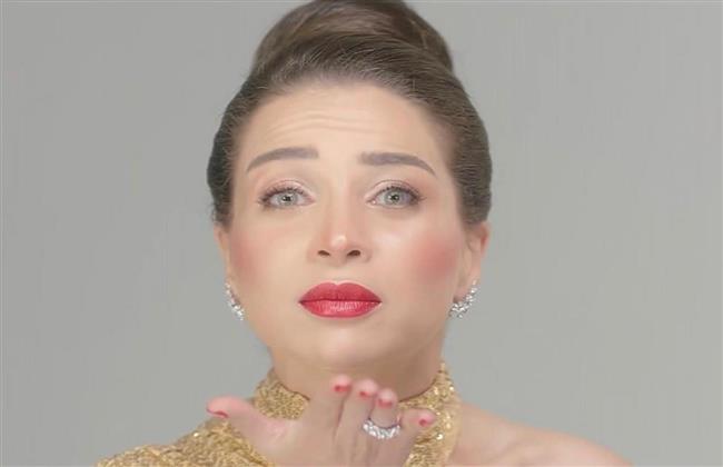 بعد غياب.. مي عز الدين تقتحم السوشيال ميديا من جديد