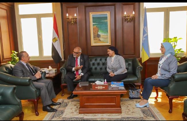 مدير برنامج الأغذية العالمى: تعاون كامل بين المنظمة و«حياة كريمة» 