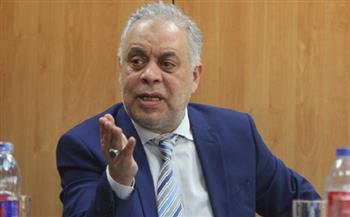نقيب الممثلين: عبدالعزيز مخيون يستجيب للعلاج وحالته مستقرة