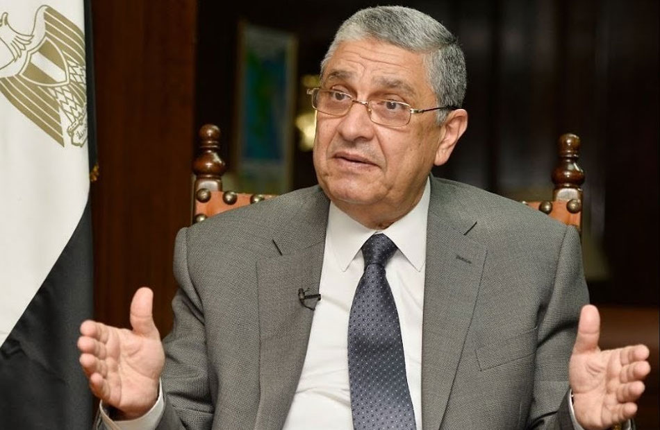 محمد شاكر: قدرات شبكة الكهرباء تصل لـ 60 ألف ميجا وات.. ولدينا احتياطي «آمن»