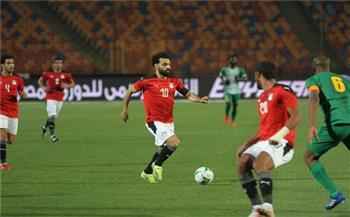 محمد صلاح يصل مطار القاهرة