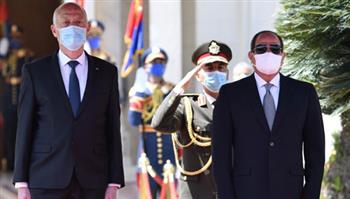   الرئيس السيسي يعزي نظيره التونسي في ضحايا «المروحية العسكرية»