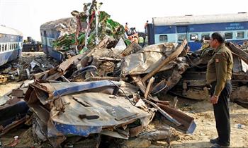   مقتل وإصابة 44 شخصا جراء اصطدام حافلة بشاحنة في الهند