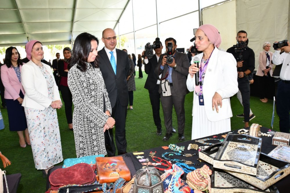 القوات المسلحة تنظم إحتفالية لزوجات الضباط المرشحين للعمل بالتمثيل الدبلوماسى العسكرى