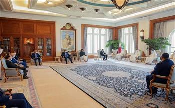   رئيس حكومة الوحدة الوطنية الليبية وأمير قطر يعقدان لقاء موسعا بالدوحة
