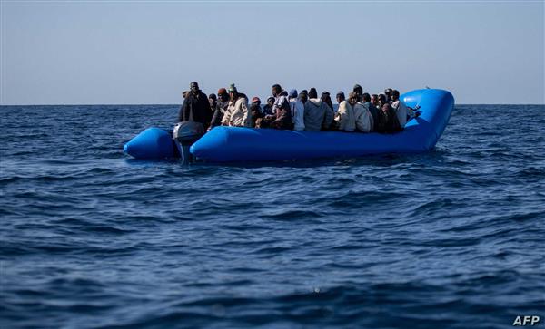 انقاذ 13 مهاجرا مصريا على سواحل ليبيا
