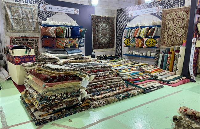 «أبيس وكليم إن» في معرض«تراثنا» بجناح متميز  للحرف اليدوية 