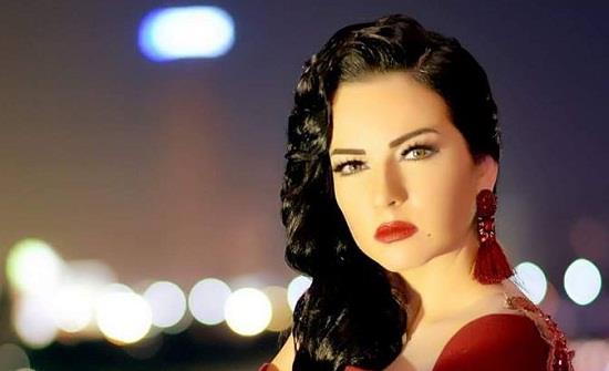 بإطلالة ساحرة... صفاء سلطان تبهر متابعيها