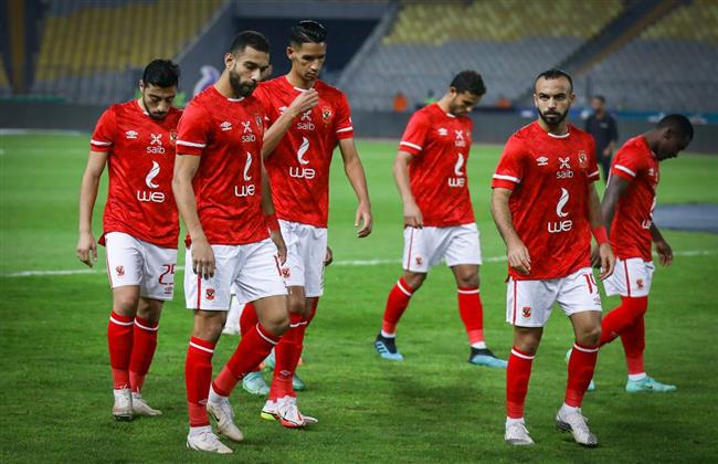 اتحاد الكره يطالب عصام عبدالفتاح بإختيار طاقم تحكيم دولي لمباراة القمة