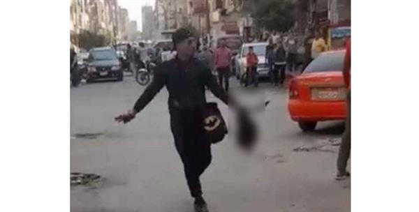 جريمة الإسماعيلية.. شاب يقطع رأس أخر ويسير بها في الشارع | فيديو وصور