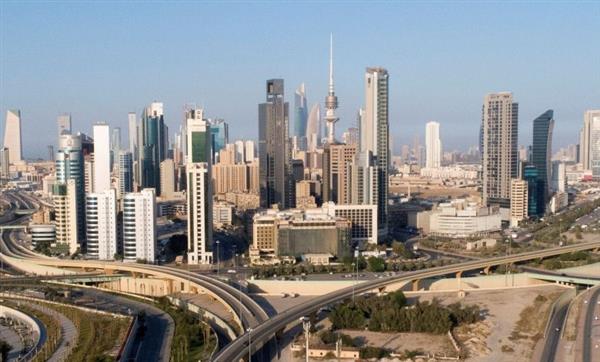 القبس: الكويت توقف جميع أنواع التأشيرات للبنانيين