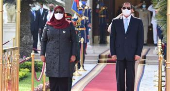   رئيسة تنزانيا: نقدر الدعم المصري لمجال الطاقة في بلادنا