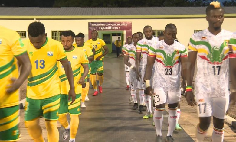 مالي تتأهل للمرحلة النهائية بتصفيات كأس العالم بالفوز على رواندا ٣ / 0