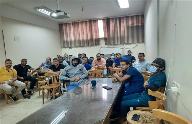 "جامعة سوهاج" تختتم البرنامج التدريبي للعاملين باستقبال وطوارىء المستشفيات 