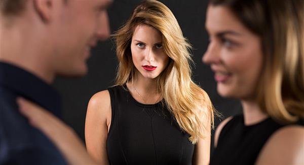 دراسة: خيانة الرجل لها أسباب جينية