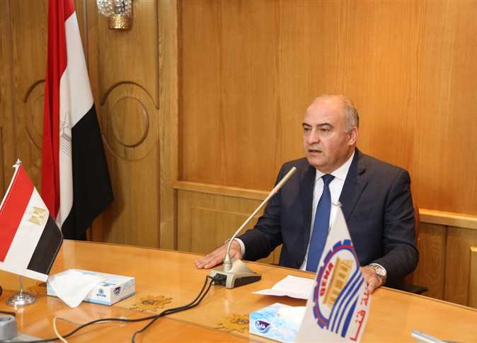 محافظ قنا يعلن رفع حالة الطواريء القصوى تزامنا مع موجة الطقس السيئ