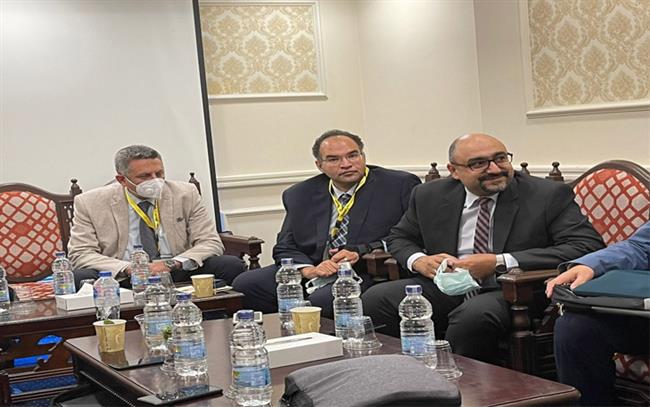 رائد زراعة الأمعاء يجتمع بشباب الأطباء لنقل خبراته ويشيد بدور الدولة في علاج الحالات 