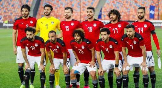 مصطفى محمد ومحمد شريف يقودان هجوم منتخب مصر أمام أنجولا