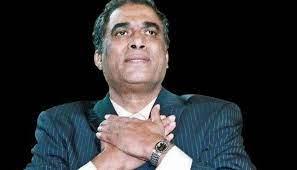 ذكرى ميلاد الامبراطور أحمد زكي.. بدأ مع «حمادة ومها» وأتقن أدوار الرؤساء