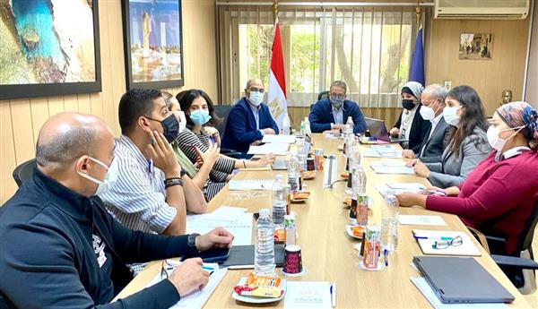 العناني يتابع آخر مستجدات العمل بالفيلم الترويجي لموقع سانت كاترين