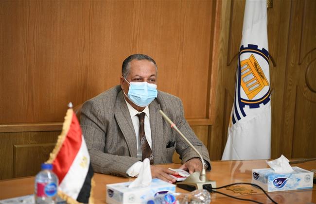 السكرتير العام يترأس اجتماعا لبحث آليات تحصيل مقابل تحسين على العقارات بقنا