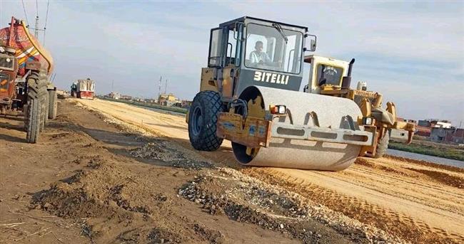 محافظ بورسعيد: استمرار أعمال تطوير الطريق المؤدى لبحر البقر من محور ٣٠ يونيو 