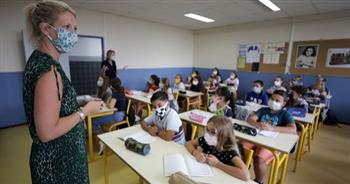   بدء تطبيق إلزامية ارتداء الكمامة في مدارس المرحلة الابتدائية بفرنسا