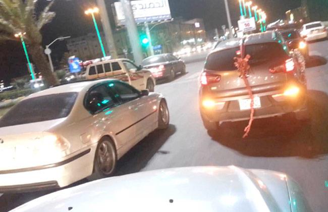 «زفة العروسة» تتحول إلى مأتم .. قتيل وجرحى في انقلاب سيارة بالبحيرة   