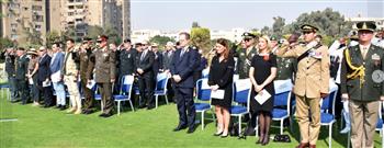   السفارة البريطانية تحيي ذكرى أرواح ضحايا الحرب العالمية بمشاركة القوات المسلحة
