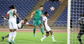 رياض محرز يقود الجزائر للتأهل إلى التصفيات النهائية لكأس العالم 